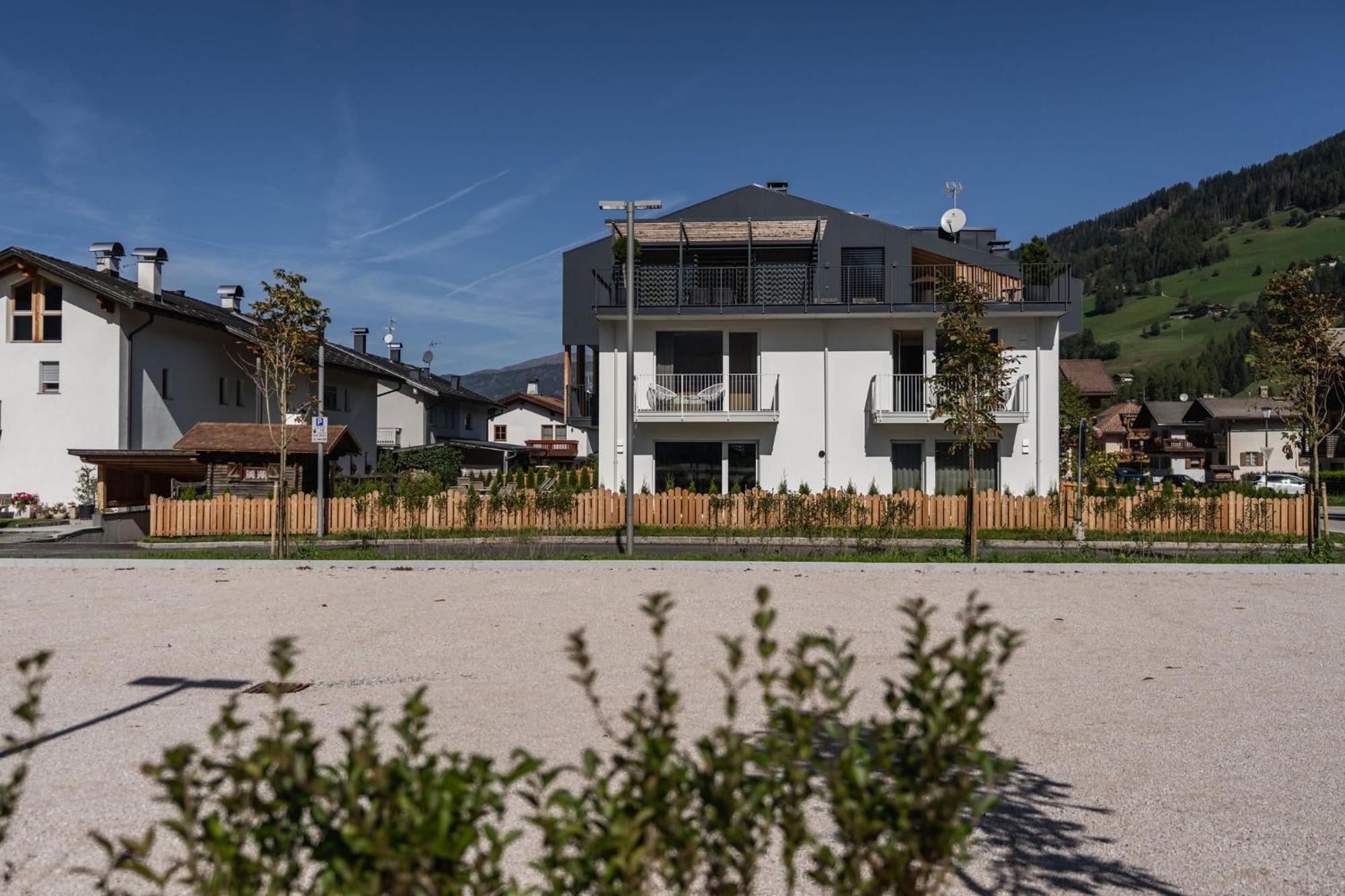 Ariane'S Guesthouse Sexten Exterior photo